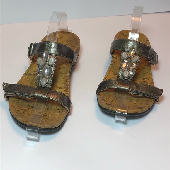 Vionic Viviana sandal pewter gray metallic embellished comfort Orthaheel size 5M - Picture 4 of 8